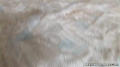 8226